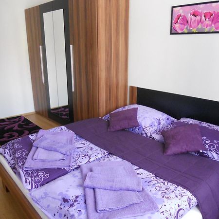 Motel Madona Banská Bystrica Buitenkant foto